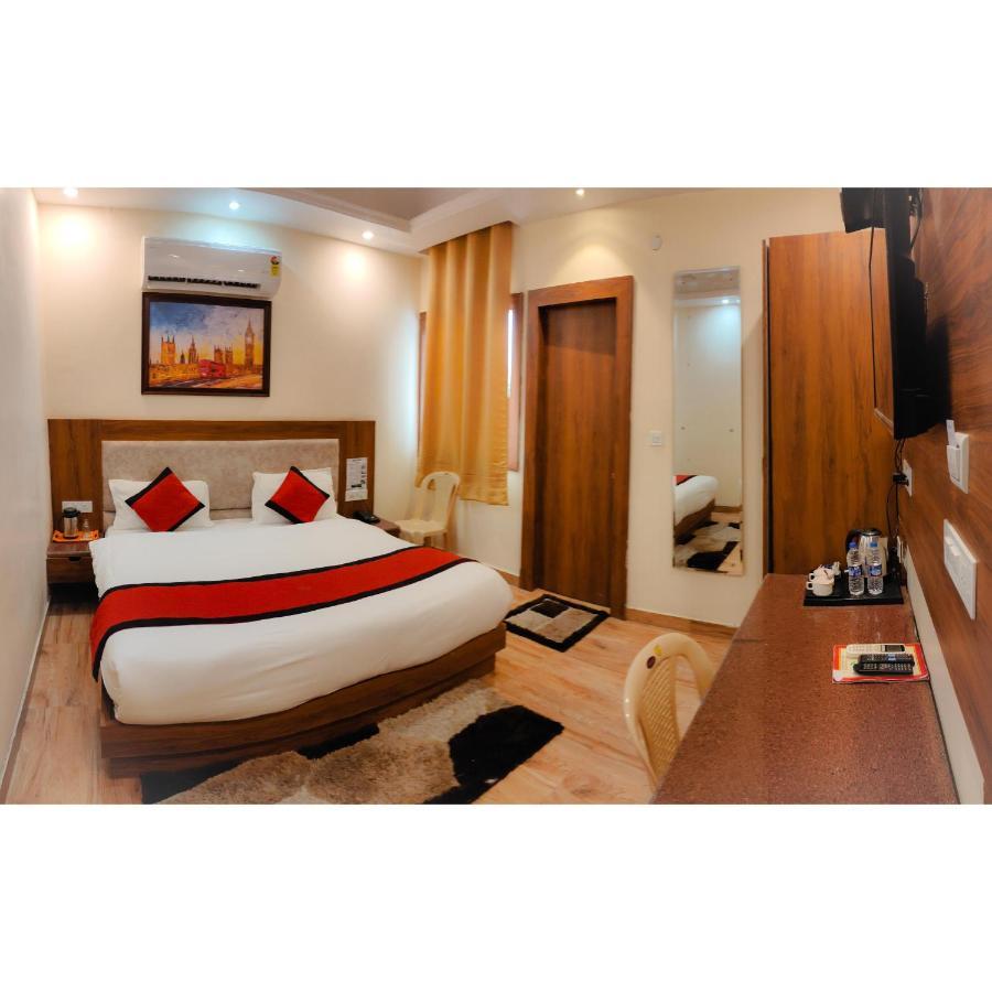 The Royal Bhumesh Hotel คาตรา ภายนอก รูปภาพ